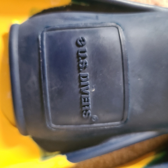 U.S. Divers Kids Flippers - Picture 5 of 5